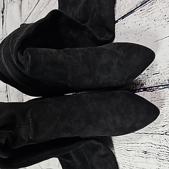 NWB Wild Pair Bravy Microsuede Over The Knee Boots Black size 6 - Picture 9 of 9